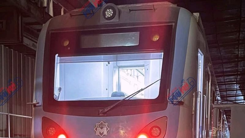 قطار الخط الأول المطور