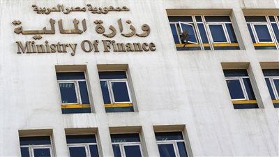 المالية تستهدف إيرادات تتجاوز 3 تريليونات جنيها بموازنة 2025\2026