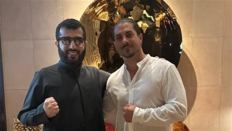 تركي آل الشيخ وmike