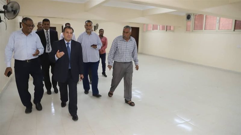رئيس جامعة جنوب في