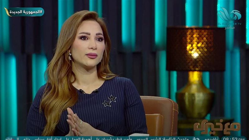 الفنانة غادة طلعت