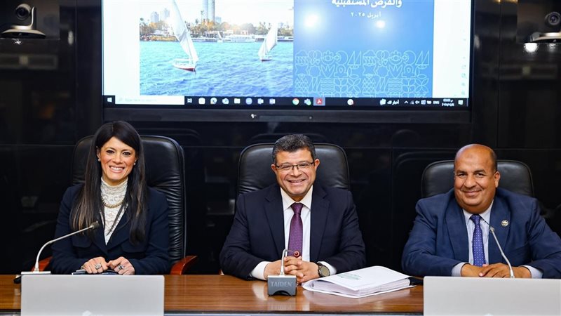 وزيرة التخطيط في