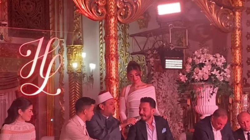 ملك أحمد زاهر