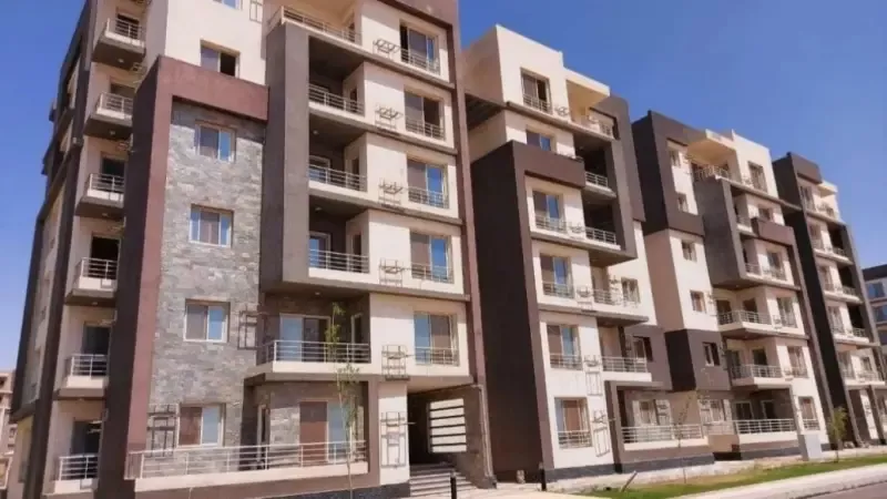 شقق الإسكان