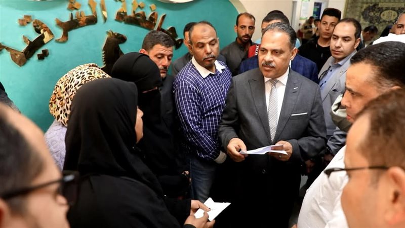 جولة المحافظ