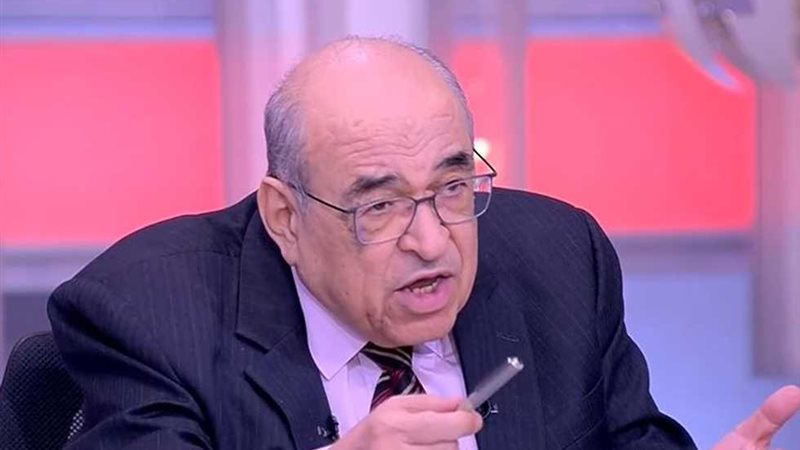 مصطفى الفقي