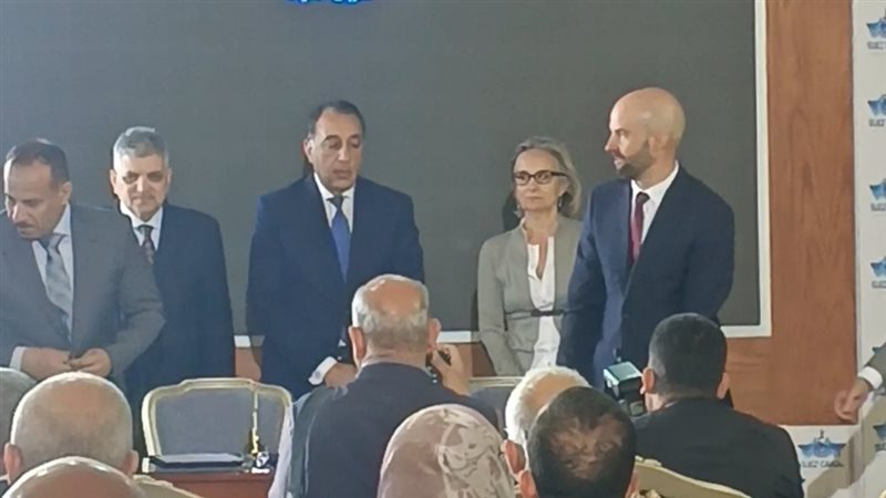 جانب من الزيارة
