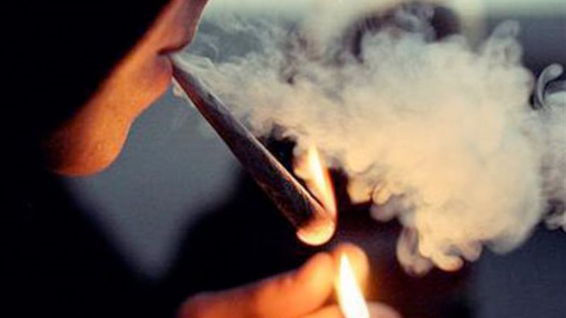 تعاطى المخدرات