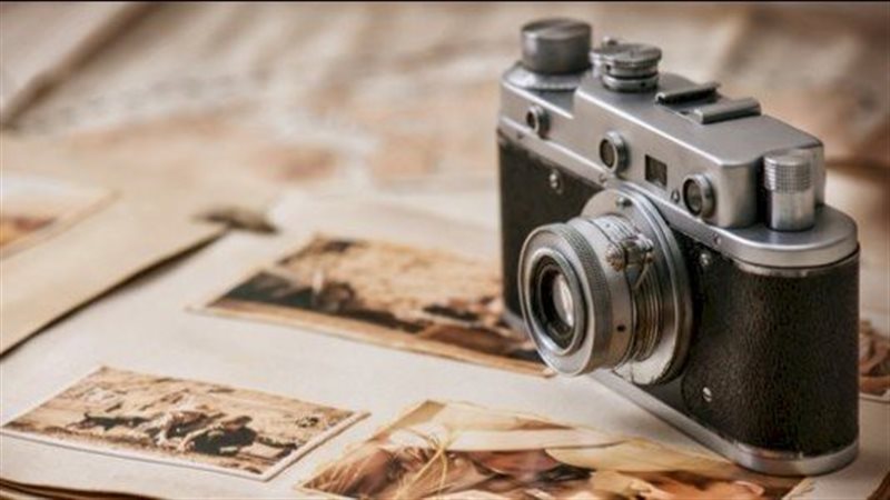 تعليق صورة المتوفى