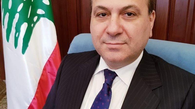 السفير اللبناني في