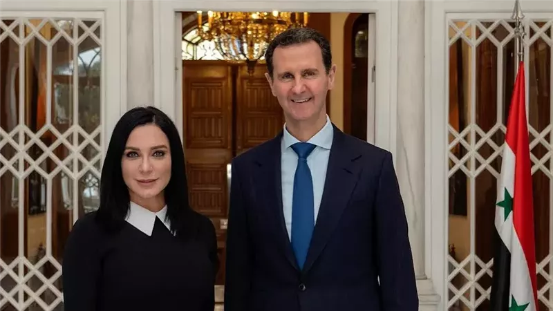 سلاف فواخرجي وبشار
