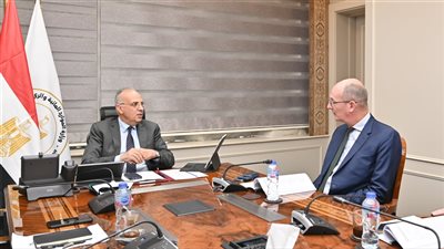 الري: تعاون مع بنك التعمير الأوروبي في أعمال تقييم حالة حائط رشيد البحري
