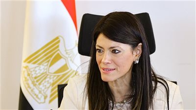 رانيا المشاط : 300 مليون دولار تمويلات من البنك الأفريقي للقطاع الخاص