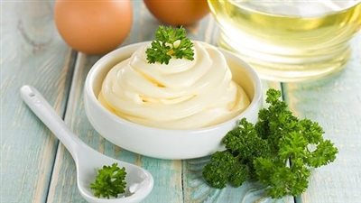طريقة عمل المايونيز النباتي.. طعم غني وخفيف بدون بيض