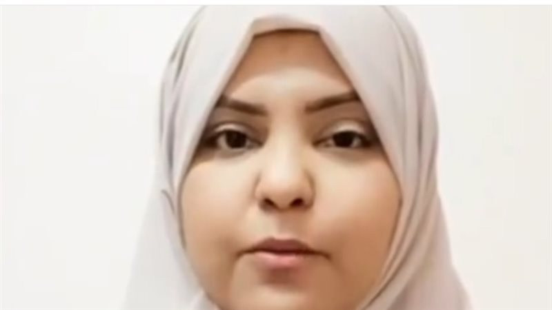 واعظة الأوقاف إيناس