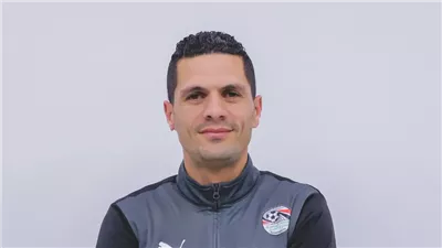 محمود وفا حكمًا لمباراة أوغندا والكونغو بأمم إفريقيا للناشئين 