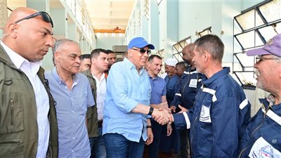 هاني سويلم يوجه التحية للعاملين بالوزارة بمختلف المواقع على مستوى الجمهورية  