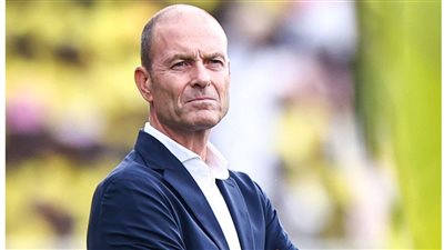  الأهلي يتمسك بالشرط الجزائي ويرفض مطالب وكيل توروب