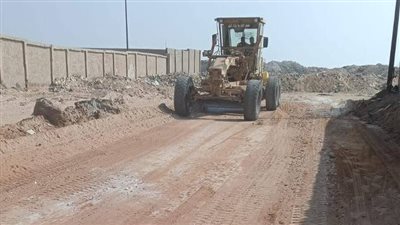 محافظة الجيزة: بدء مشروع الرصف بطريق (R1) بالمنطقة الصناعية بأبو رواش  