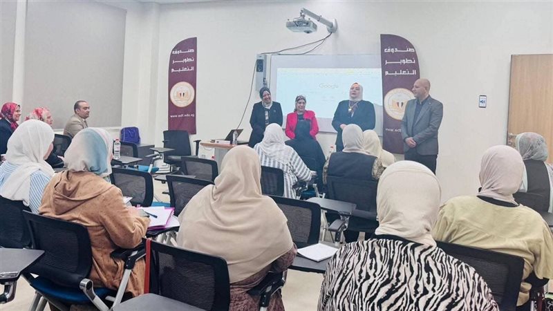 تطوير التعليم بالوزراء