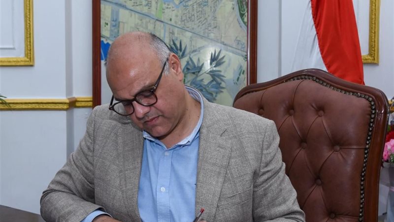 محافظ الإسكندرية