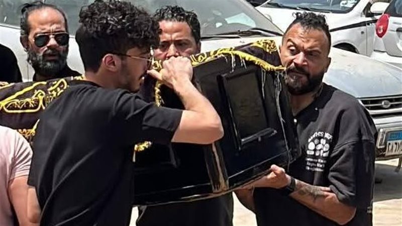 جنازة والدة إبراهيم