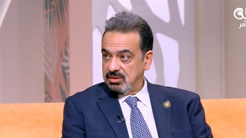 الدكتور حسام عبدالغفار