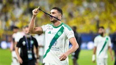 لجنة الانضباط تعاقب ديميرال بالإيقاف والغرامة بعد قمة الأهلي والنصر