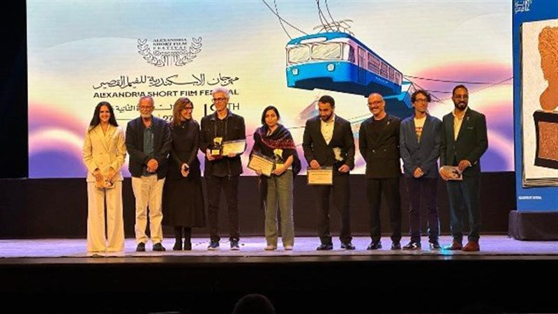 القائمة الكاملة لجوائز