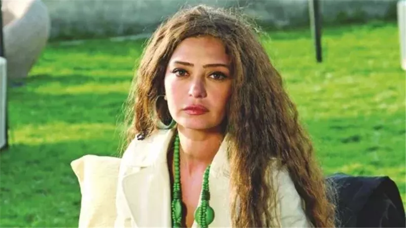 ميرنا المهندس 