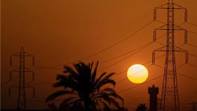 ليبيا تعيد الشبكة تدريجيا.. وتكشف سر انقطاع الكهرباء 
