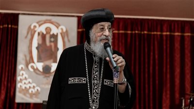 بعد إحالته للبرلمان.. تعرف على بنود قانون المسيحيين الجديد للخطبة والزواج