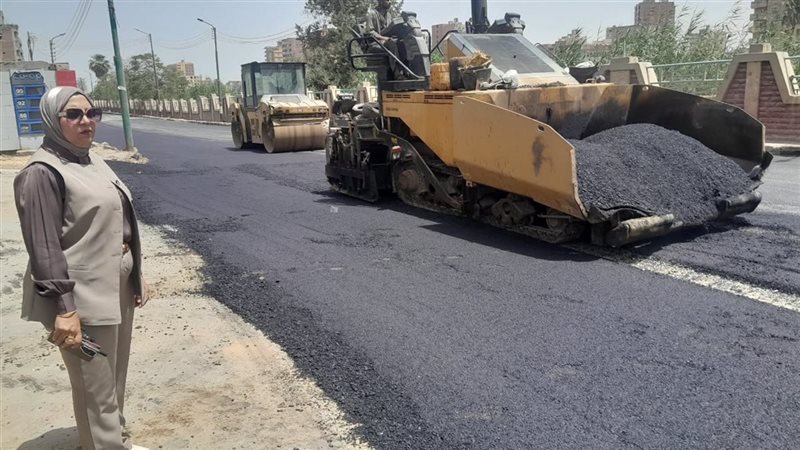 خلال الرصف
