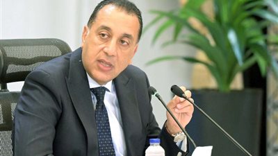 مدبولي: متطلبات سوق العمل تفرض علينا تحديث المناهج التعليمية