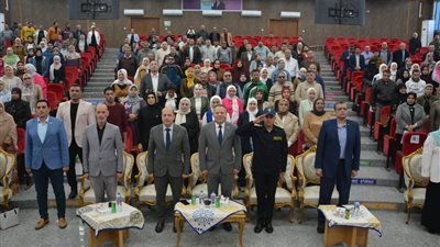 رئيس جامعة دمياط يفتتح فعاليات التدريب على السلامة المهنية ومواجهة الحرائق
