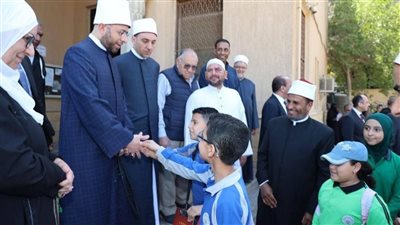 وزير الأوقاف يتفقد مسجد يوسف الصحابي بالقاهرة ويشدد على الفكر الوسطي