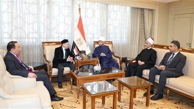 وزير الأوقاف يستقبل نائب رئيس الجامعة المصرية للثقافة الإسلامية بكازاخستان