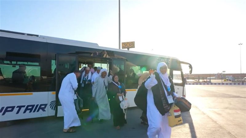 انطلاق أول أفواج