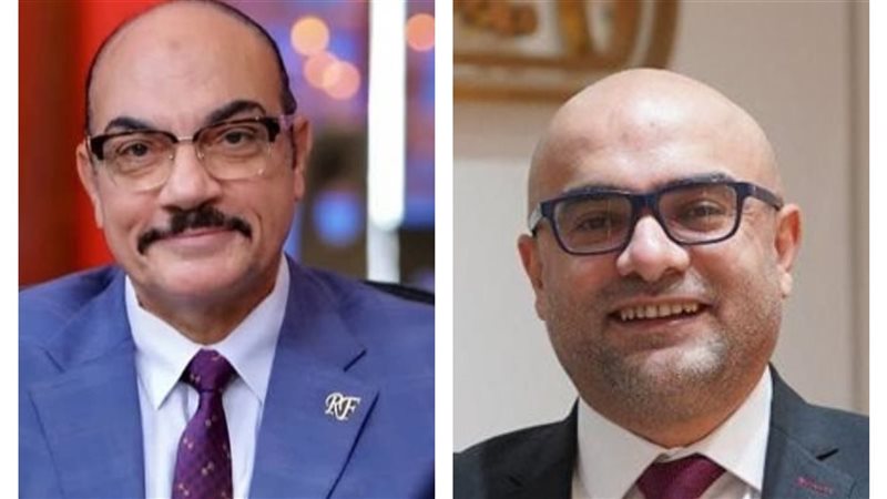 الكاتب الصحفي أحمد
