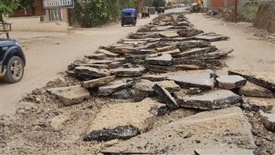 محافظ الغربية يتابع بدء أعمال رصف طريق السنطة البلد ضمن الخطة الاستثمارية