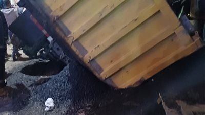 تأجيل محاكمة المتهمين في حادث انقلاب سيارة أسفلت بالعجمي لجلسة 2 يونيو