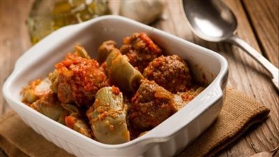 طريقة عمل الخرشوف باللحمة المفرومة والصلصة وصفة غنية بطعم شرقي مميز