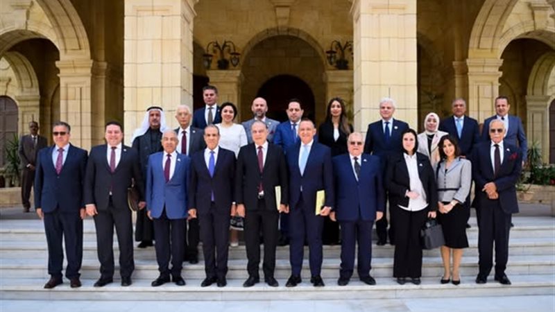 وزير الخارجية