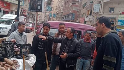 حملة مكبرة بكفر الدوار لرفع 150 حالة إشغال متنوعة     