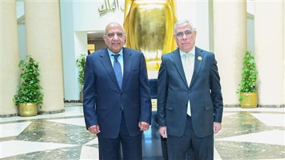 النائب العام ووزير الكهرباء والطاقة المتجددة يشهدان توقيع بروتوكول 