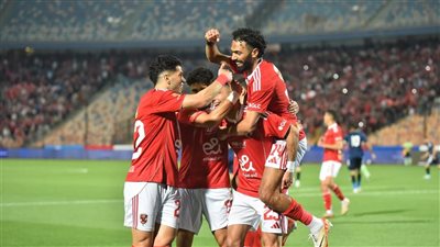 الأهلي يقرر الدخول في معسكر مغلق لمدة 48 ساعة قبل مواجهة المصري