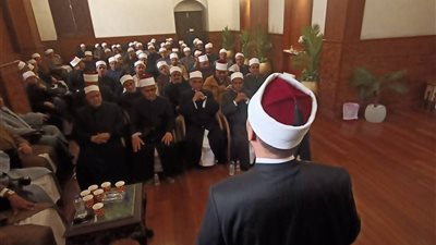 لضبط العمل الدعوي .. اجتماع طارئ لوكيل أوقاف القاهرة بمفتشى الإدارات الفرعية
