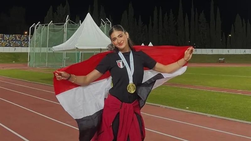 الطالبة ريم رشدي