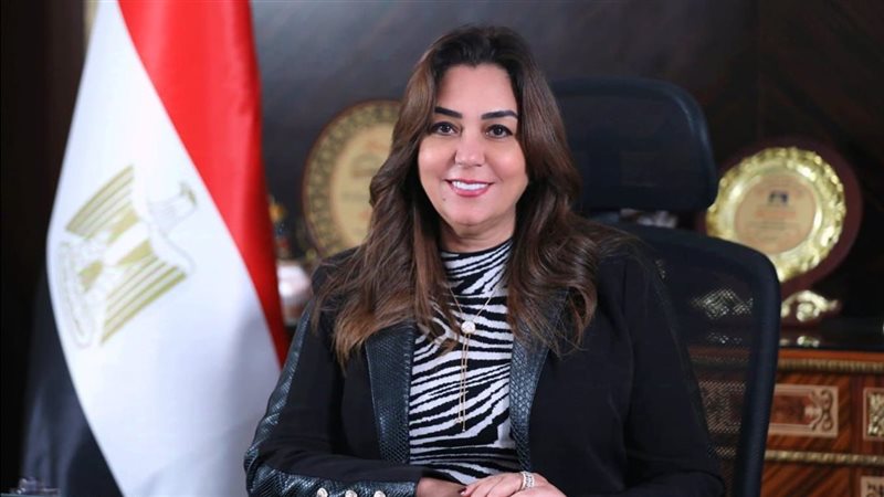 منال عوض