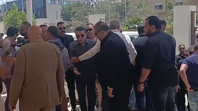 مصطفى كامل